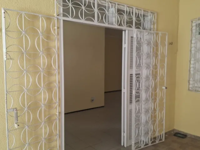 Imagem 13: CASA 03 QUARTOS Casa com 3 dormitórios