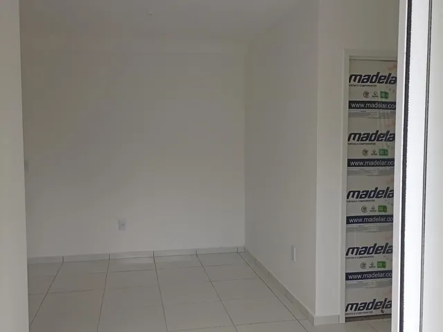 Imagem 6: Alugo apartamento no Araçagi com 2 banheiros e elevador