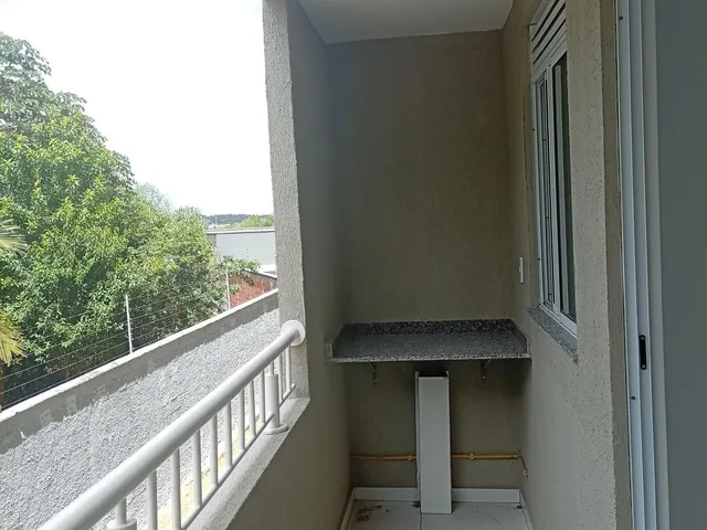Imagem 3: Alugo apartamento no Araçagi com 2 banheiros e elevador