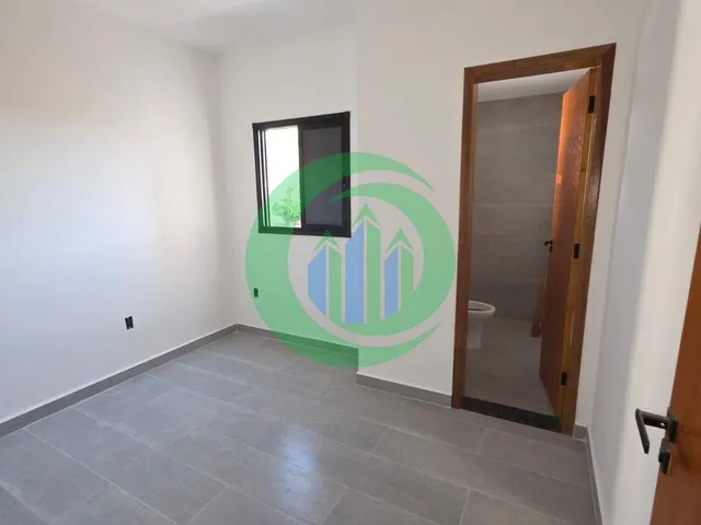 Imagem 2: 0 Casa com 2 dormitórios