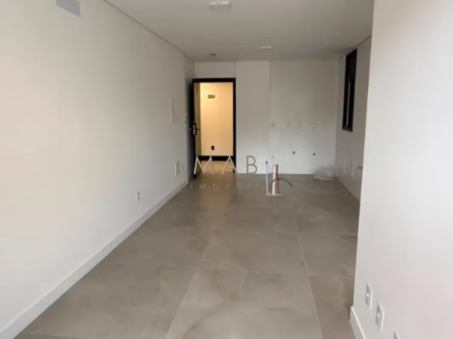 Imagem 12: Apartamento Térreo à Venda com 1 Dormitório, no Saint Humbert Residence, a 80 metros