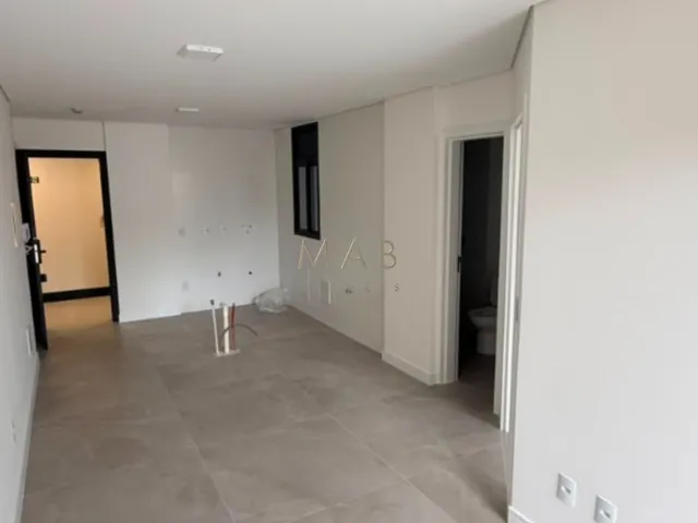 Imagem 6: Apartamento Térreo à Venda com 1 Dormitório, no Saint Humbert Residence, a 80 metros