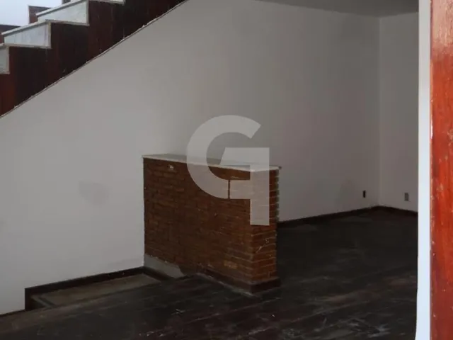 Imagem 11: Casa Triplex na Boca do Rio com 350m², 5 Quartos e 2 Suítes com Hidromassagem
