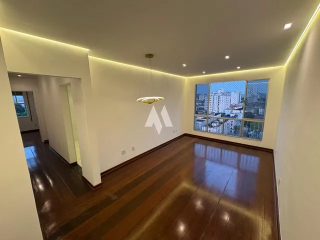 Imagem: Apartamento com 2 Quartos Reformado À Venda