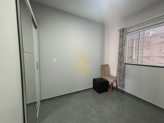 Imagem 13: Casa semi mobiliada com 2 dormitórios no bairro Padre Martinho Stein