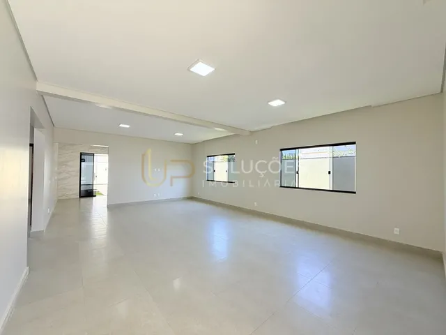 Imagem 3: Casa 1º locação com 3 quartos sendo 2 Suítes com closet