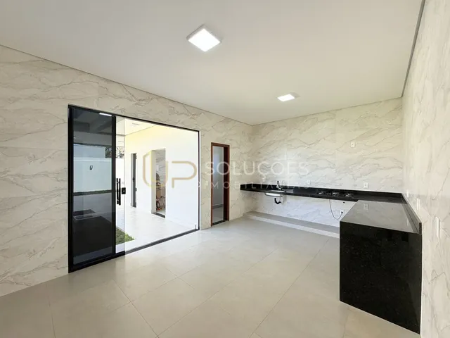 Imagem 4: Casa 1º locação com 3 quartos sendo 2 Suítes com closet