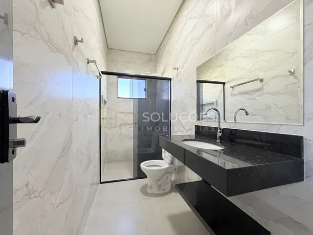 Imagem 2: Casa 1º locação com 3 quartos sendo 2 Suítes com closet