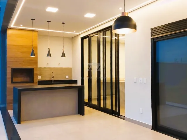 Imagem 7: Sofisticação e Conforto: Sobrado no Residencial Lago Azul