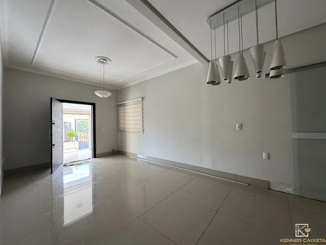Imagem 2: Casa à venda no bairro Ipanema - Patos de Minas/MG