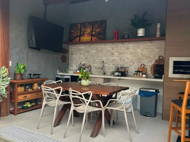 Imagem: CASA RESIDENCIAL em LAURO DE FREITAS - BA