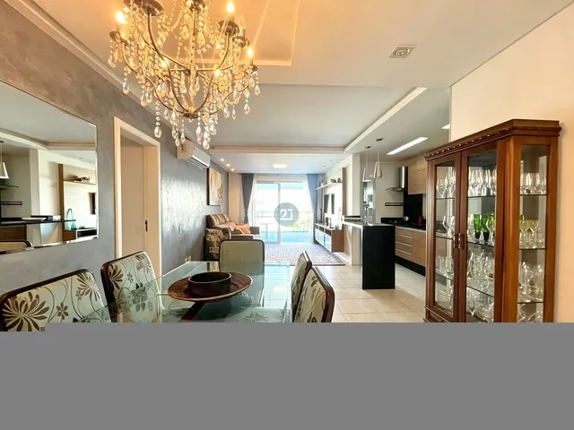 Imagem 9: Alugo apartamento 03 quartos, ampla varanda, 02 garagens, à 300m da Praia do Campeche em