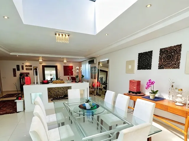 Imagem 4: Alugo casa alto padrão, com 06 quartos, 840m², piscina, ampla área gourmet no bairro