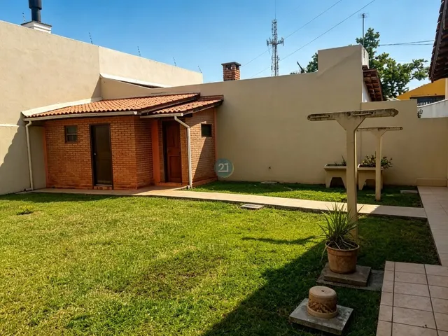 Imagem 13: Alugo casa de praia, mobiliada, com 03 quartos, amplo quintal, 175m², e a 200m da praia