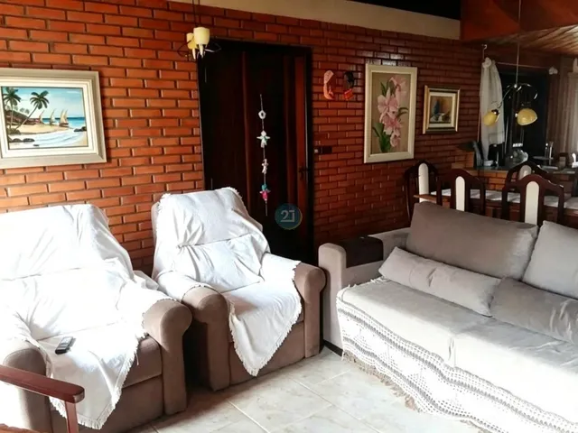 Imagem 14: Alugo casa de praia, mobiliada, com 03 quartos, amplo quintal, 175m², e a 200m da praia