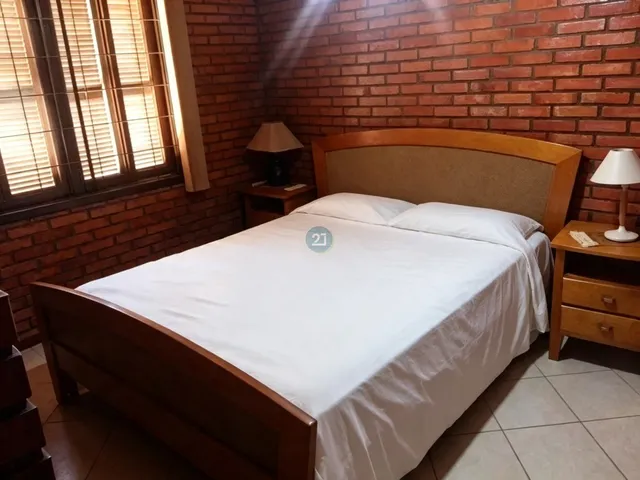 Imagem 6: Alugo casa de praia, mobiliada, com 03 quartos, amplo quintal, 175m², e a 200m da praia