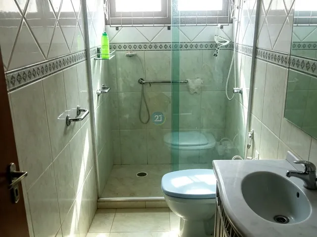 Imagem 3: Alugo casa de praia, mobiliada, com 03 quartos, amplo quintal, 175m², e a 200m da praia
