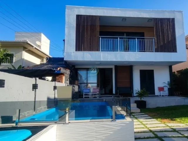 Imagem 8: Alugo ampla casa 03 quartos, com suíte master e piscina a poucos passos da praia do Novo