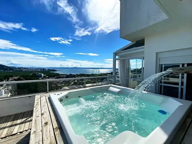 Imagem 3: Alugo cobertura com vista para o mar, 03 quartos e ambientes amplos, com 175m² no bairro