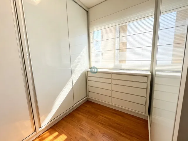 Imagem 13: Alugo excelente apartamento na Av. Trompowsky, com 03 quartos, móveis planejados, 163m²