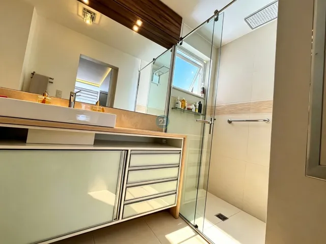 Imagem 16: Alugo excelente apartamento na Av. Trompowsky, com 03 quartos, móveis planejados, 163m²