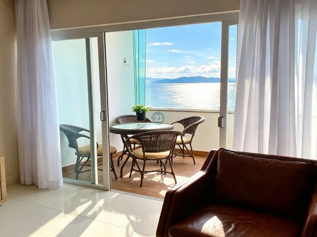 Imagem 13: Alugo amplo apartamento com vista para a Beira Mar Norte, 2 quartos, sacada, com 122m²