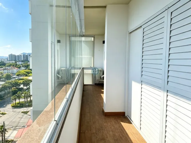 Imagem 10: Alugo amplo apartamento com vista para a Beira Mar Norte, 2 quartos, sacada, com 122m²
