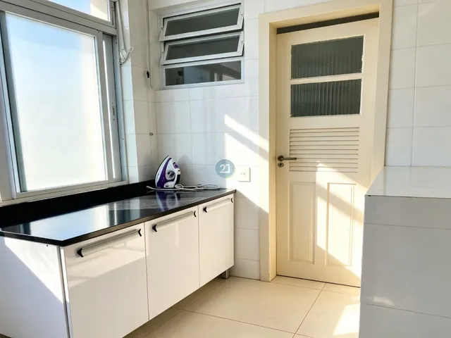 Imagem 8: Alugo amplo apartamento com vista para a Beira Mar Norte, 2 quartos, sacada, com 122m²