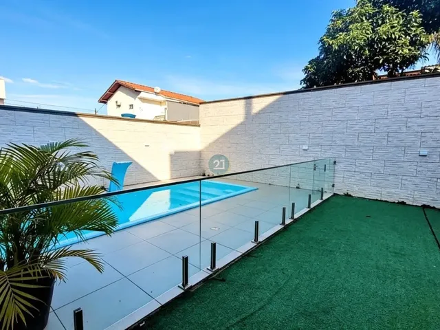 Imagem: Alugo ampla casa mobiliada com 04 quartos
