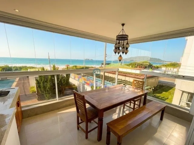 Imagem 7: Alugo apartamento frente mar, pé na areia, com 3 suítes, piscina, na Rua das Gaivotas