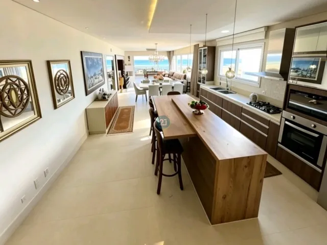 Imagem 10: Alugo apartamento frente mar, pé na areia, com 3 suítes, piscina, na Rua das Gaivotas