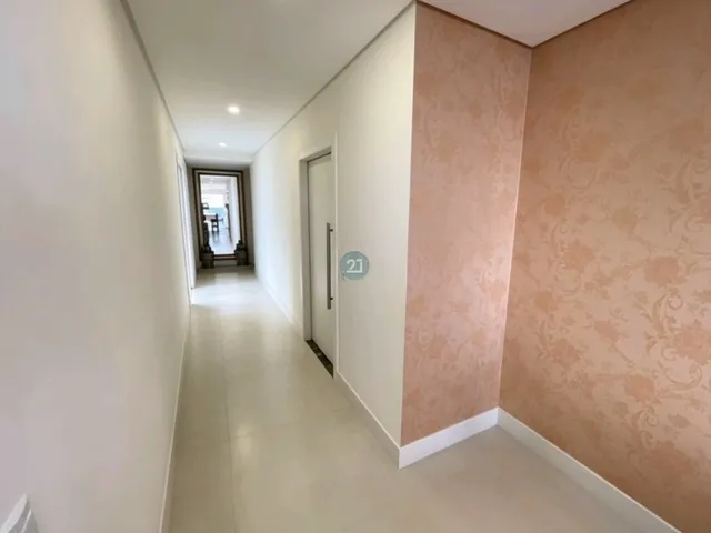 Imagem 11: Alugo apartamento frente mar, pé na areia, com 3 suítes, piscina, na Rua das Gaivotas