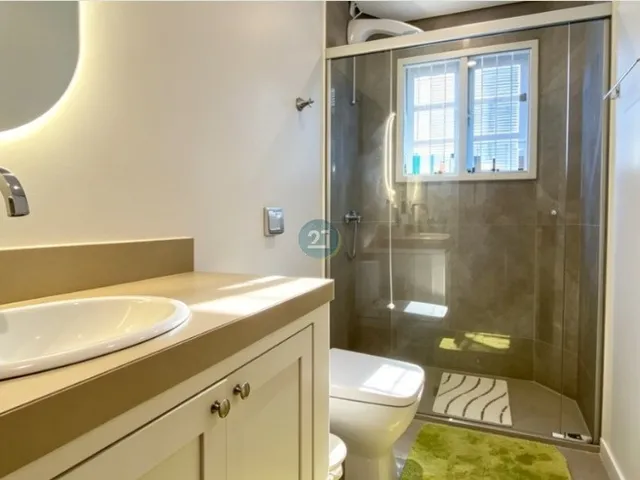 Imagem 6: Alugo excelente casa com 05 quartos, amplo quintal com piscina, mobiliada, 330 m² na