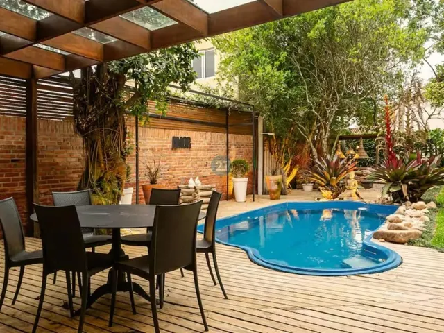 Imagem 14: Alugo ampla casa com 05 quartos, espaçoso quintal com piscina, com 390m² no bairro