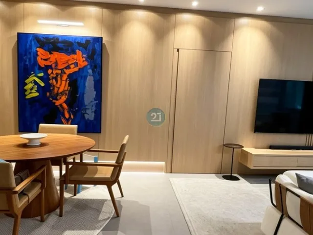 Imagem 2: Alugo apartamento mobiliado com 02 suítes, 110 m² privativo, 02 vagas de garagem, no