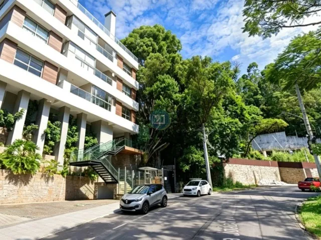 Imagem 3: Alugo apartamento mobiliado com 02 suítes, 110 m² privativo, 02 vagas de garagem, no