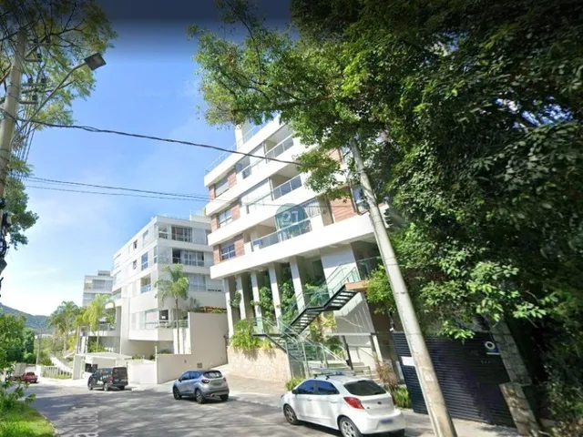 Imagem 8: Alugo apartamento mobiliado com 02 suítes, 110 m² privativo, 02 vagas de garagem, no