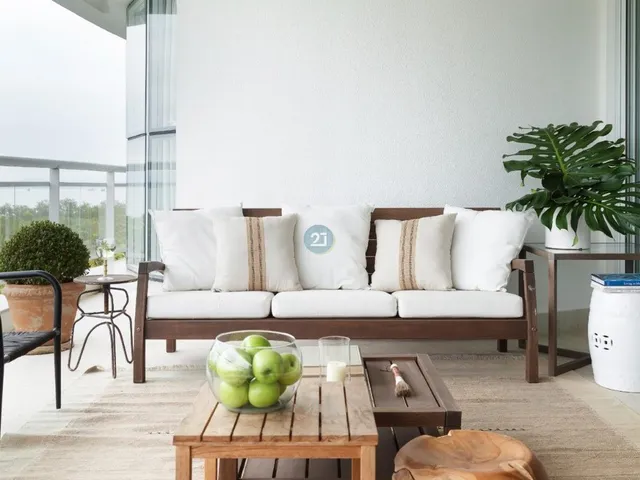 Imagem 7: Apartamento para locação tendo 04 suítes, com vista para o mar, 03 garagens, na