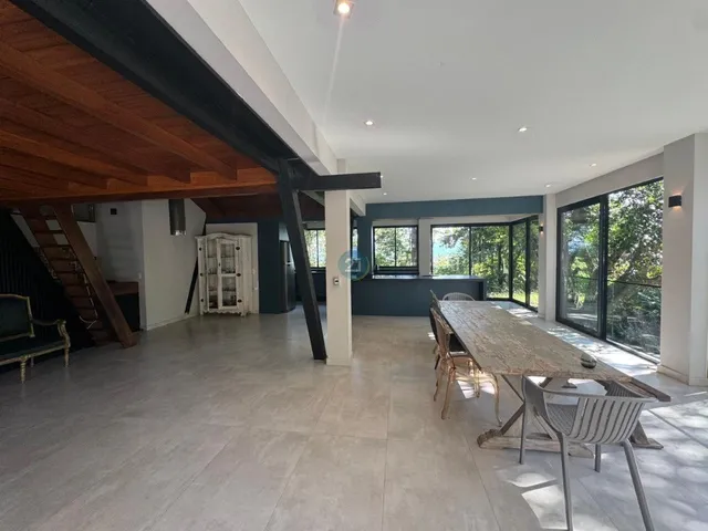 Imagem 16: Alugo Casa no Campeche, 03 quartos, móveis planejados, com piscina, em condomínio em