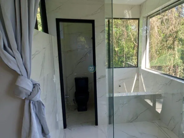Imagem 11: Alugo Casa no Campeche, 03 quartos, móveis planejados, com piscina, em condomínio em