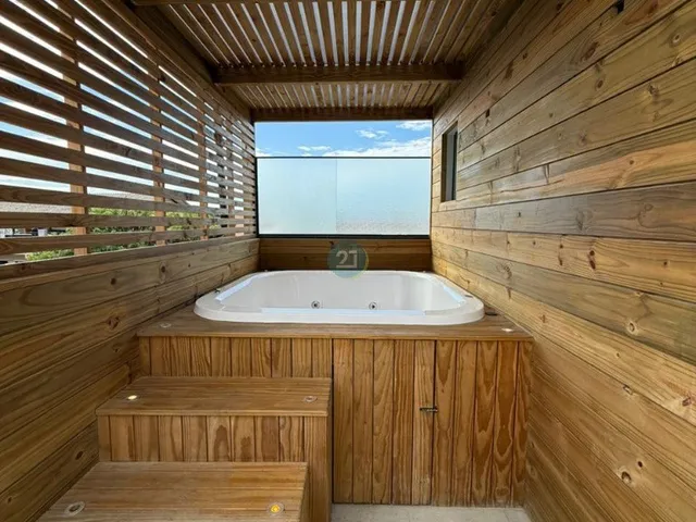 Imagem 9: Alugo Cobertura/Studio finamente mobiliada e decorada, com spa privativo, vaga de
