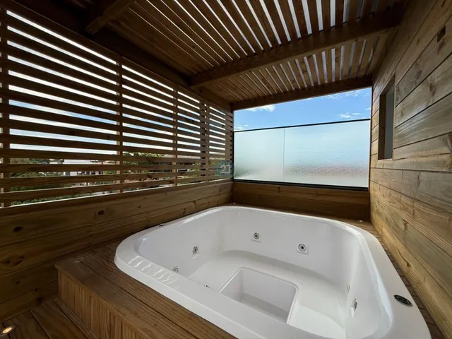 Imagem 12: Alugo Cobertura/Studio finamente mobiliada e decorada, com spa privativo, vaga de