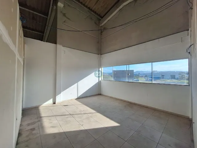 Imagem 3: Alugo Galpão nas margens da BR 101 em Condomínio Industrial Nova Palhoça, Pachecos