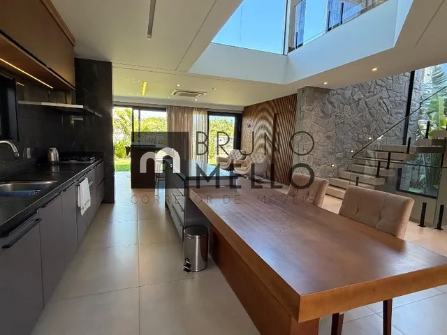 Imagem 16: CASA EXCLUSIVA EM CONDOMÍNIO PÉ NA AREIA NO MORRO DAS PEDRAS - FLORIANÓPOLIS