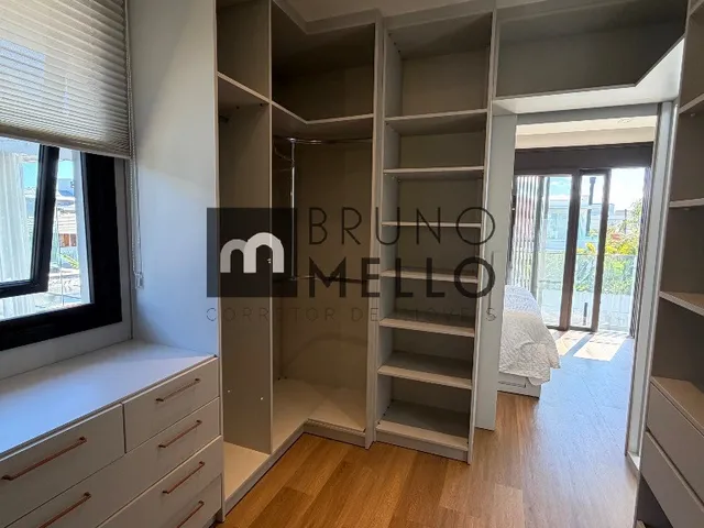 Imagem 15: CASA EXCLUSIVA EM CONDOMÍNIO PÉ NA AREIA NO MORRO DAS PEDRAS - FLORIANÓPOLIS