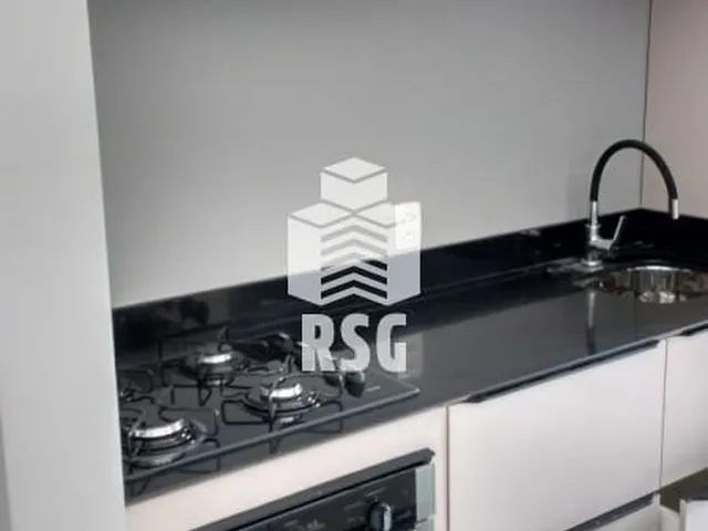 Imagem 6: Apartamento Mobiliado para Venda, 2 Quartos e 1 Garagem, no Centro, Balneário Camboriú/Sc