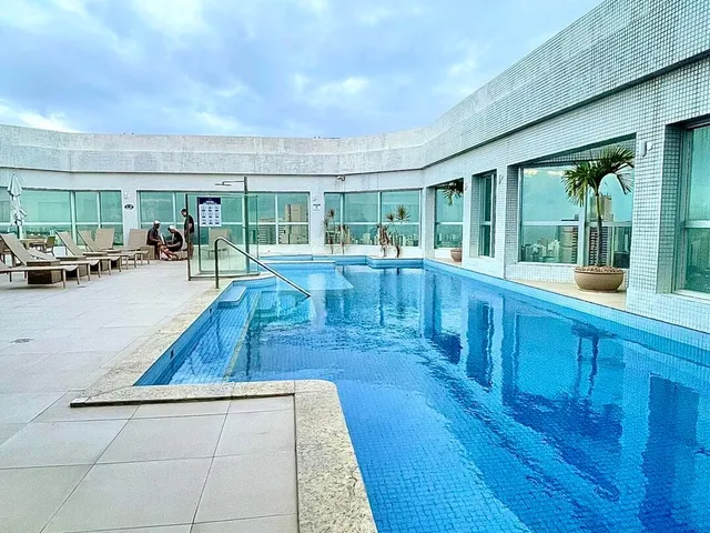 Imagem 13: Apartamento de 1/4 mobiliado, com varanda fechada e com hidromassagem, no Ed. Mundo Plaza