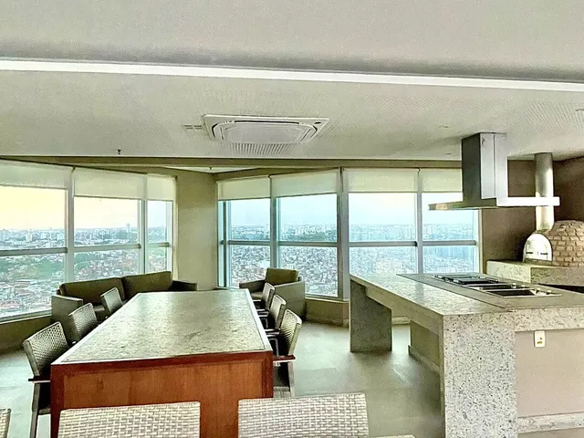 Imagem 7: Apartamento de 1/4 mobiliado, com varanda fechada e com hidromassagem, no Ed. Mundo Plaza