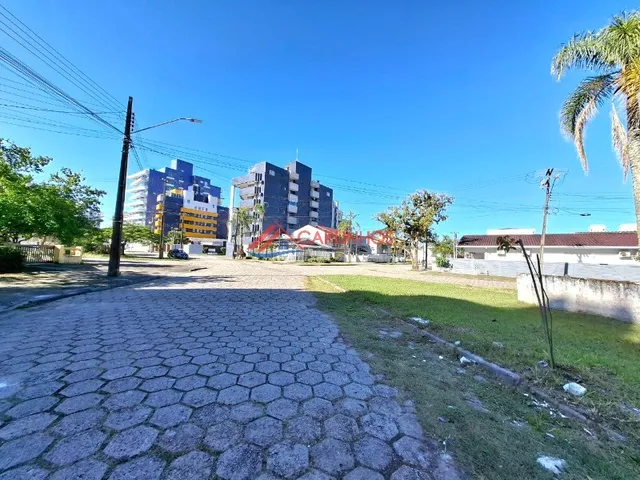Imagem 4: Excelente Apartamento no Centro de Guaratuba-PR a 200,00 metros da Praia
