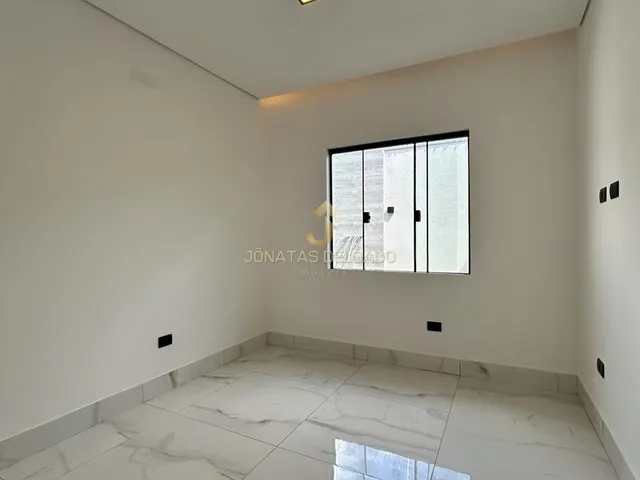 Imagem 8: Casa com Piscina!